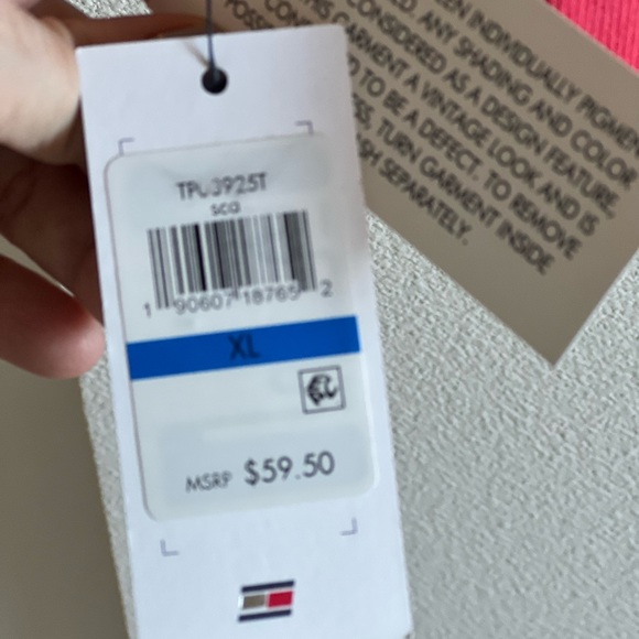 NWT Tommy Hilfiger red sweatshirt. - Picture 5 of 8